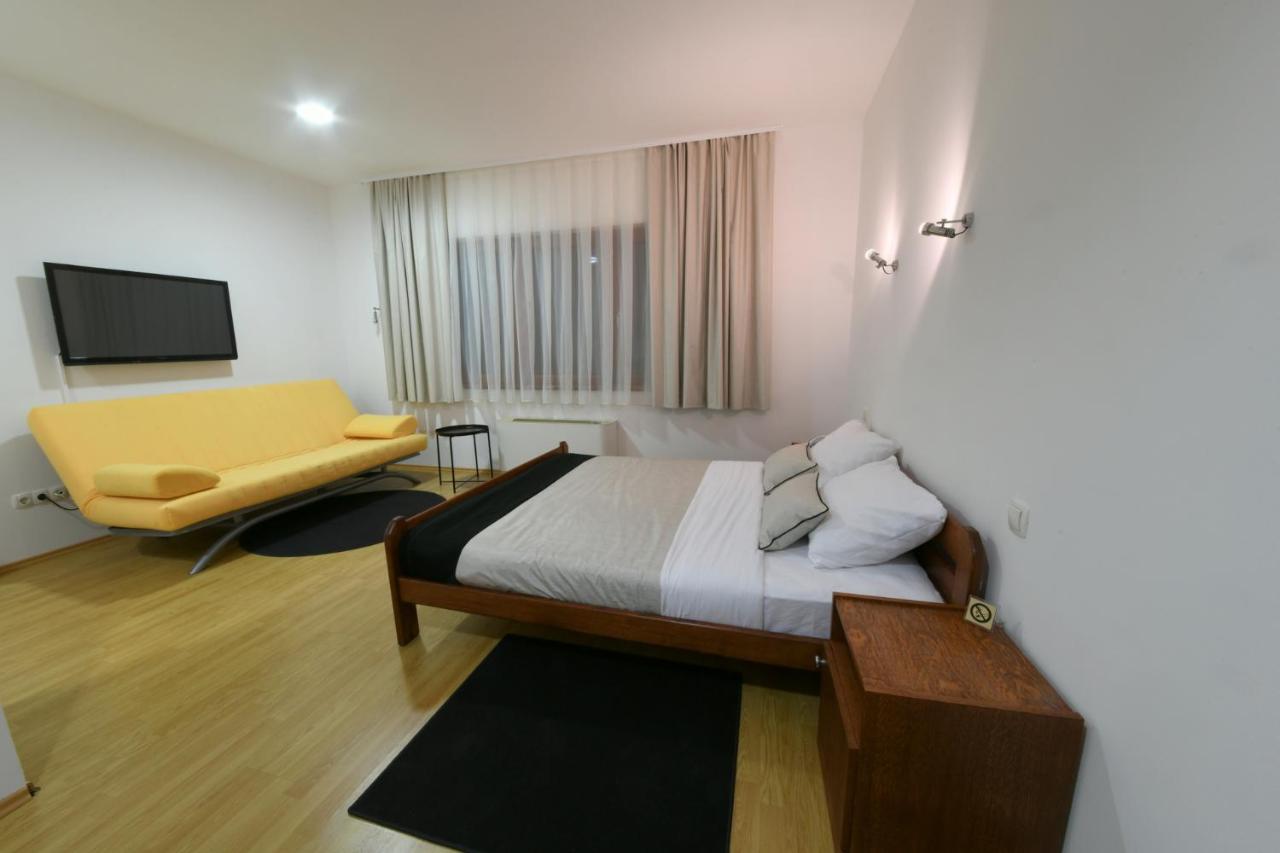 Apartments & Rooms Križevci Eksteriør bilde